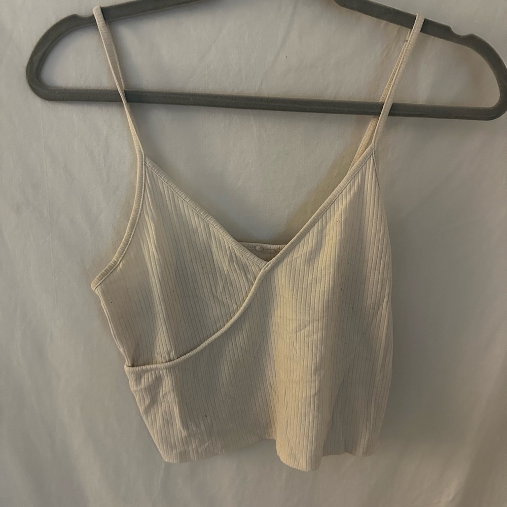 Essentials Tank